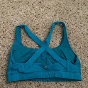 Lululemon sports bra